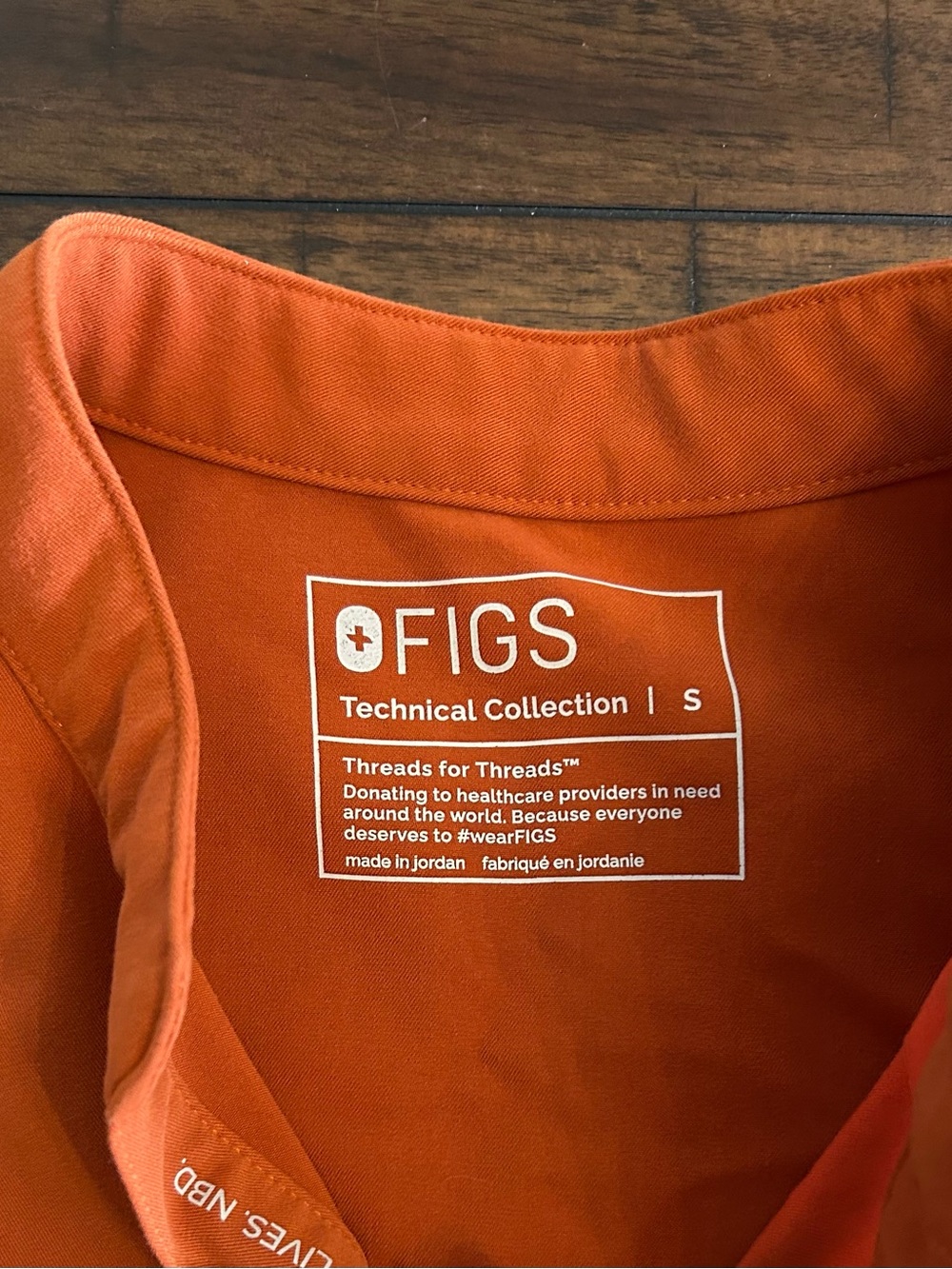 Figs Orange Rafaela Oversized Scrub Top - Picture 3 of 3